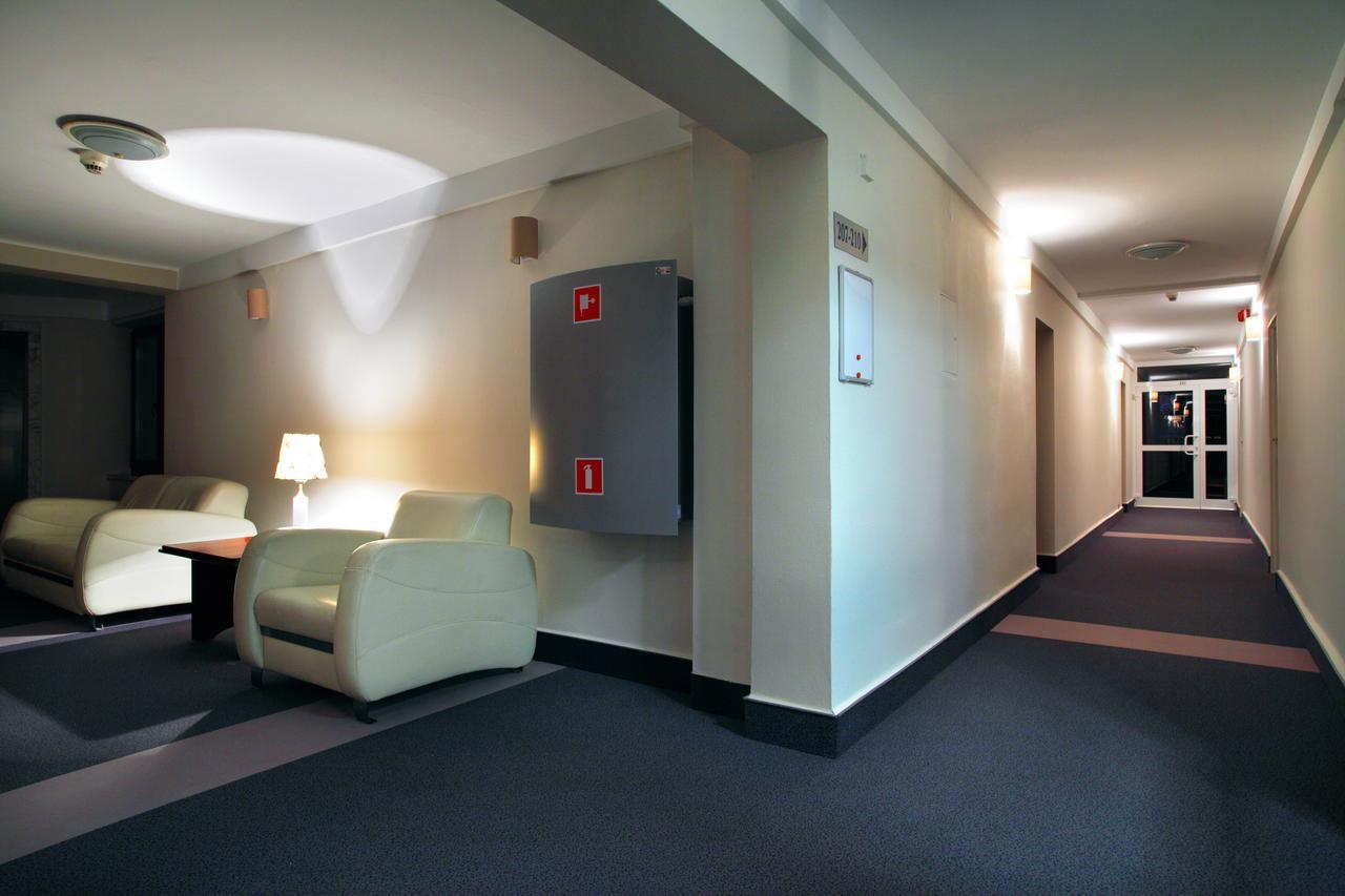 Inter Hotel Ostroleka  Kültér fotó