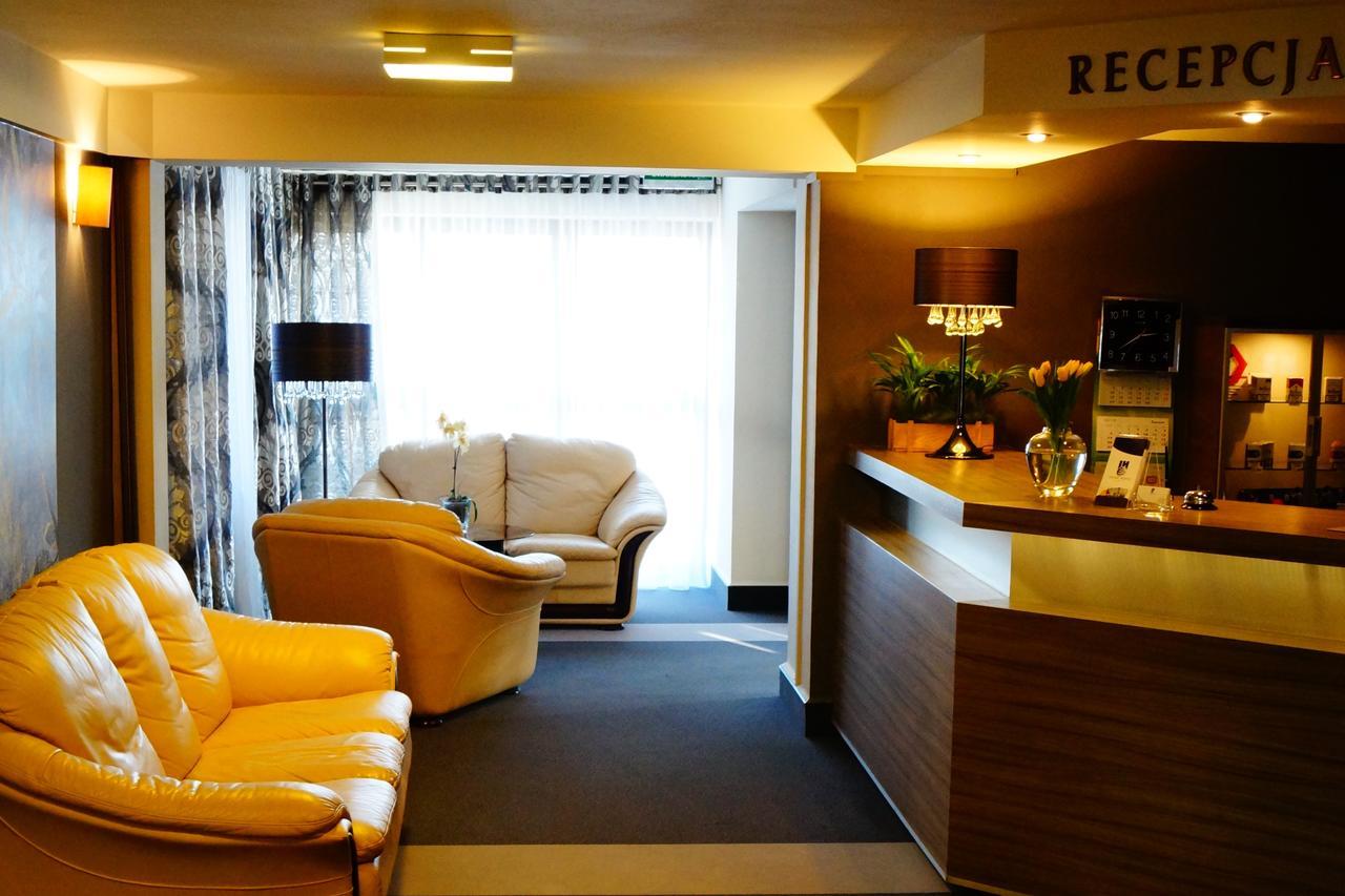 Inter Hotel Ostroleka  Kültér fotó
